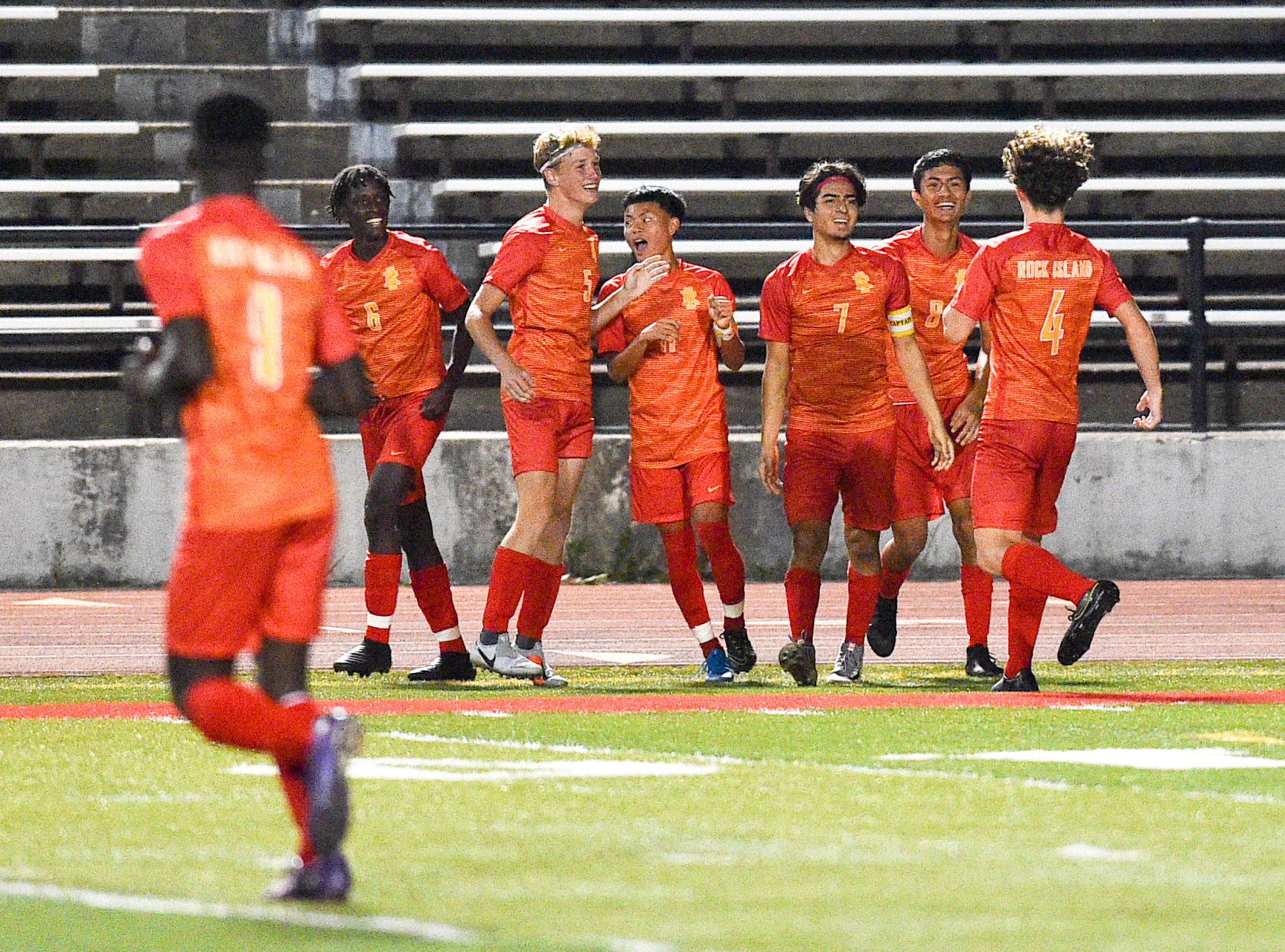 100119-mda-spt-ster-ri-soccer-046a.jpg